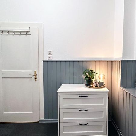 Ruhiges Office-Apartment Mit Kueche - Beuys Apartments Κρέφελντ Εξωτερικό φωτογραφία