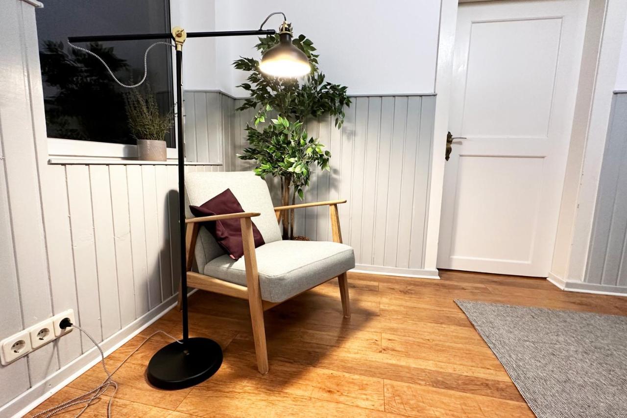 Ruhiges Office-Apartment Mit Kueche - Beuys Apartments Κρέφελντ Εξωτερικό φωτογραφία
